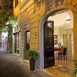 Boutique Anahi 3*, Roma Itália